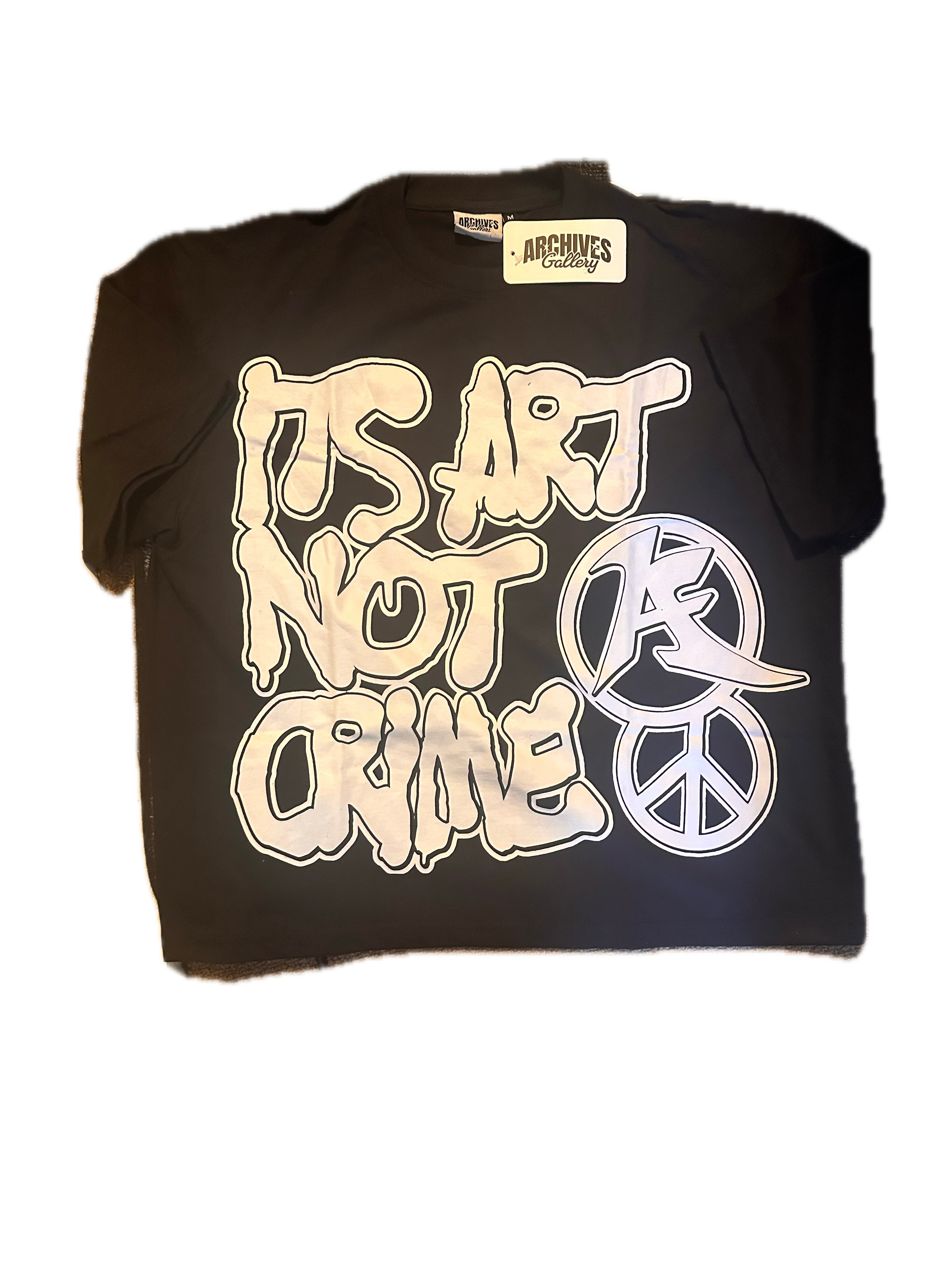 ‘ARTISTIC LOVE TEE’
